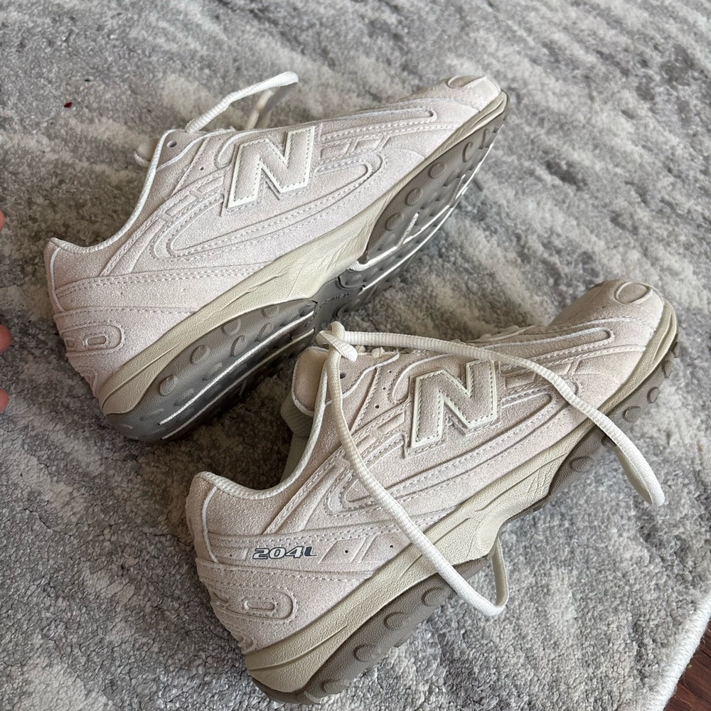New Balance Sneakers in Off-White and Light Gray